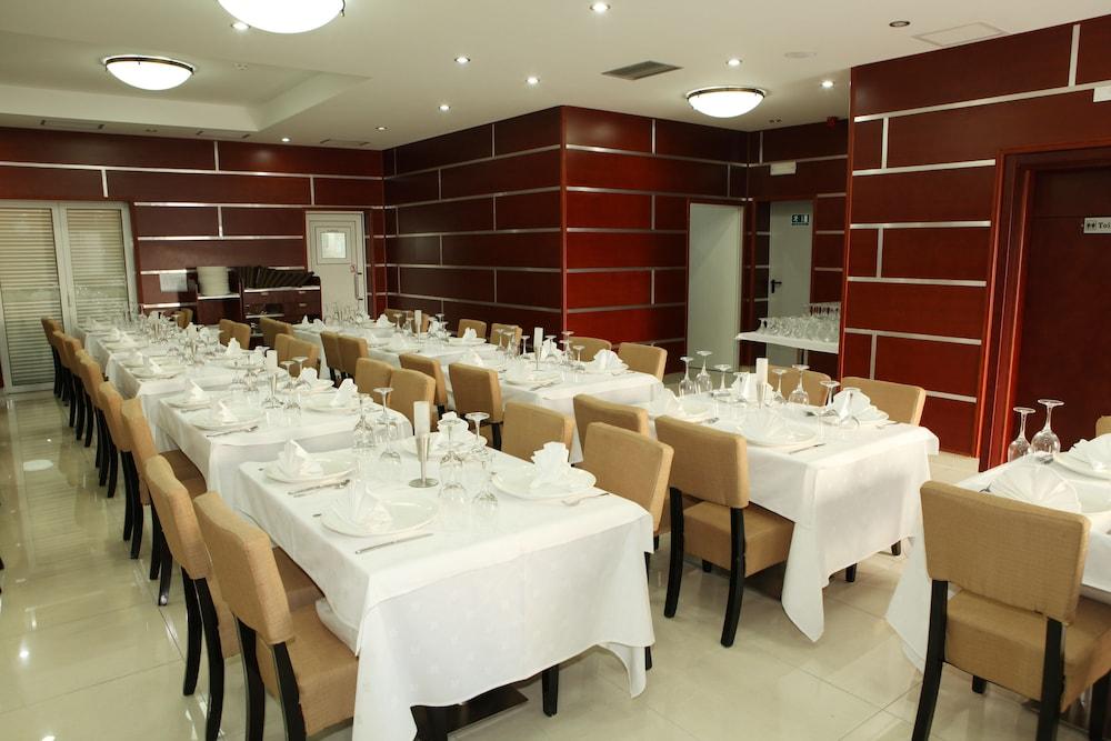 Hotel Smokva Pag Pag Town Kültér fotó